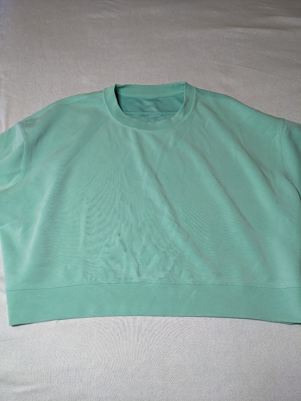 Lululemon Softstream Perfectly Oversized Cropped Crew - Size 16
